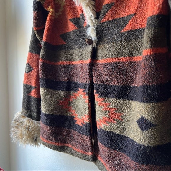 True Grit Southwestern Jacket with Faux Fur, size S - Picture 6 of 12